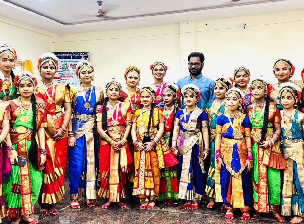 Classical Dance Group